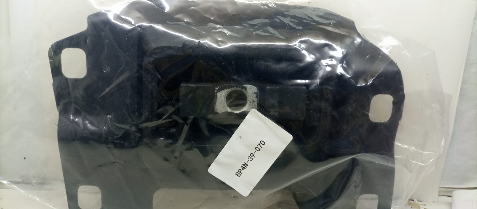 E/MTG LH NON SKY ACTIVE