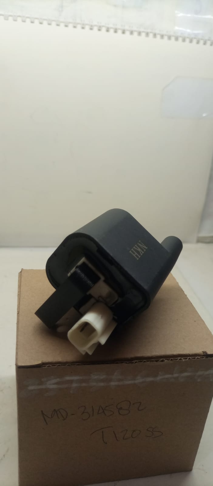 IGNITION COIL INJECTION LH WHITE