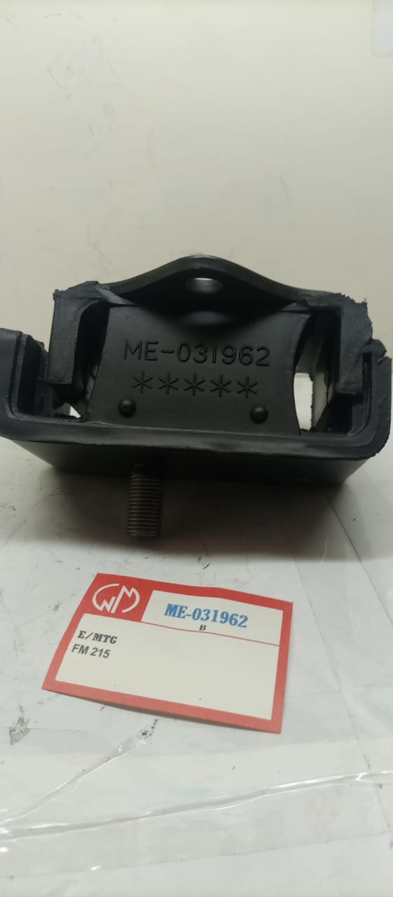 ENGINE MOUNTING
